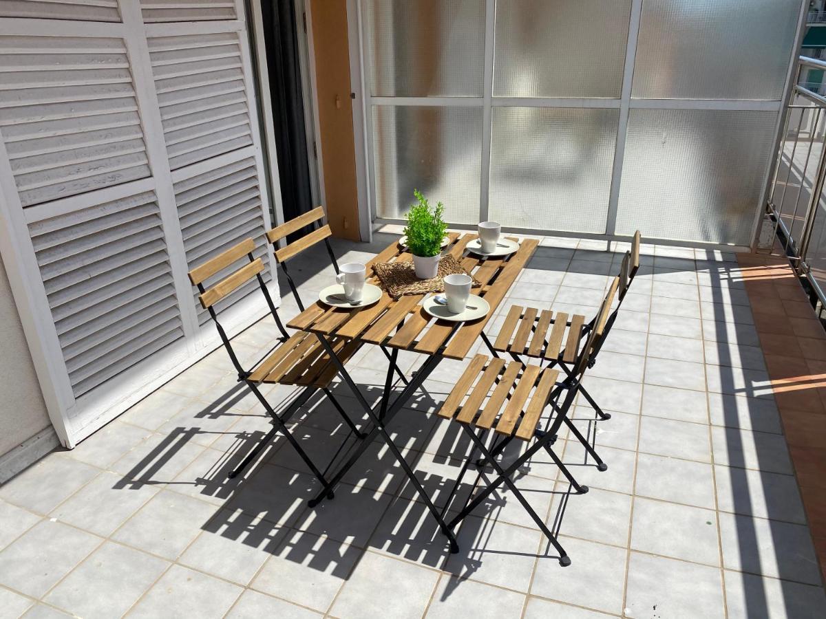 Apartamentos Ar Isern Blanes Εξωτερικό φωτογραφία